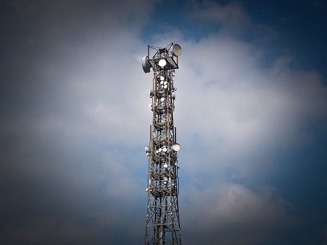 radio-tower-1270871_640