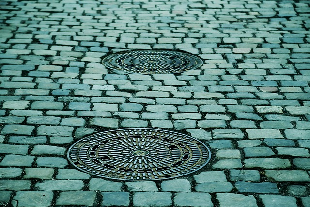 cobblestones-293578_640