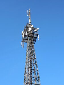 transmission-mast-1017159_640